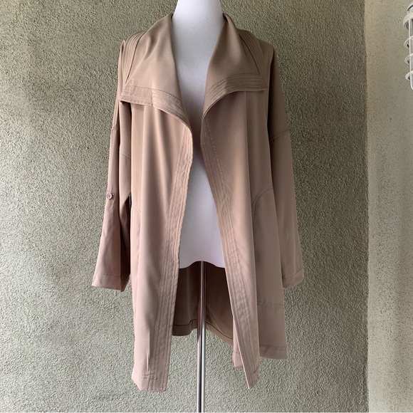 “Max Studio” Classic Waterfall Tan Jacket NWT size L - Picture 4 of 12